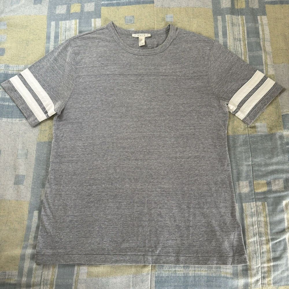 Forever 21 Gray T-Shirt Mens White Striped Sleeves Large